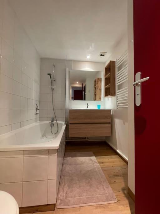 T2 Classe 3 Etoiles Coeur De Village Et Piscine Ext Saint-Lary-Soulan Bagian luar foto