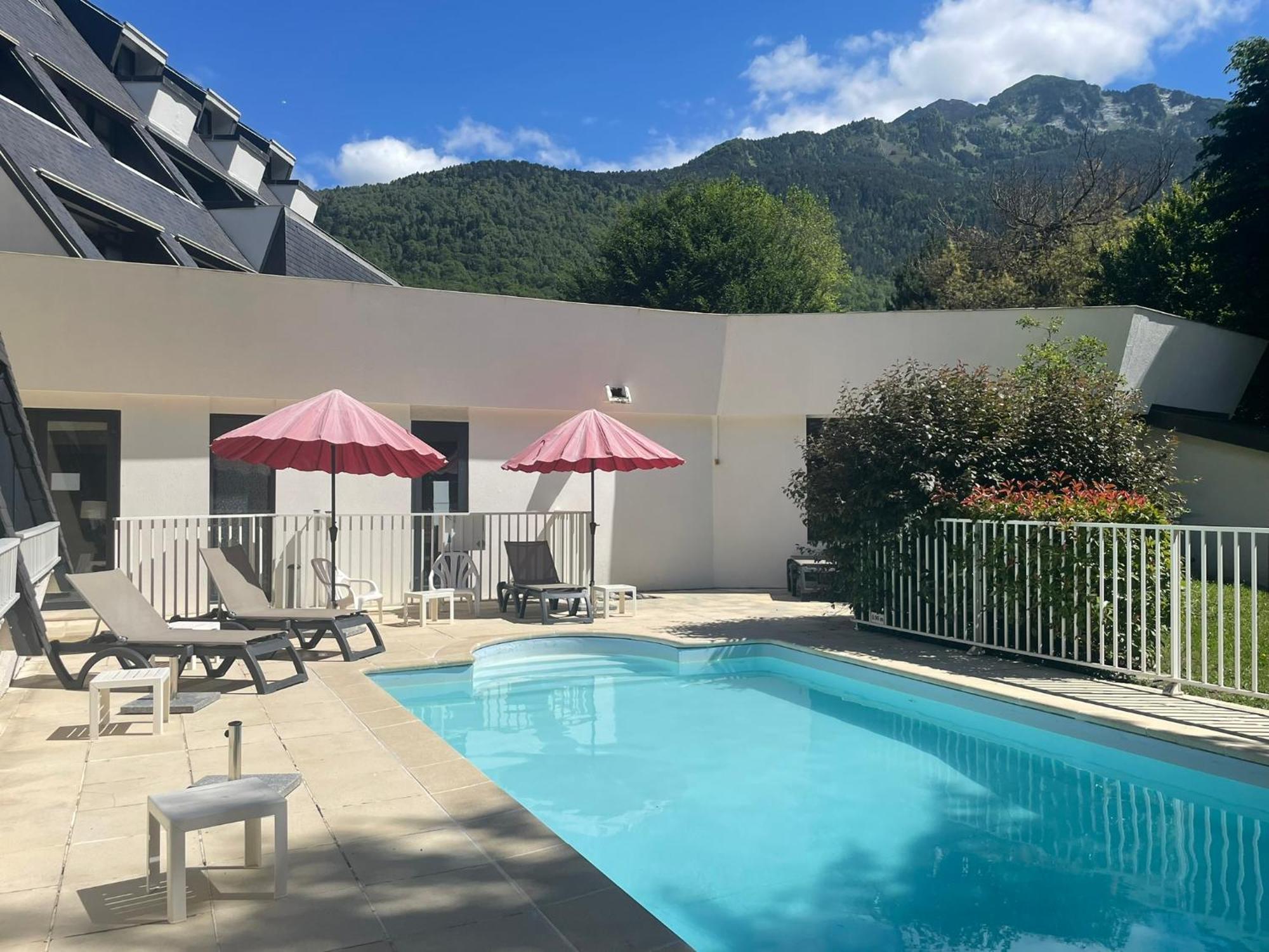 T2 Classe 3 Etoiles Coeur De Village Et Piscine Ext Saint-Lary-Soulan Bagian luar foto
